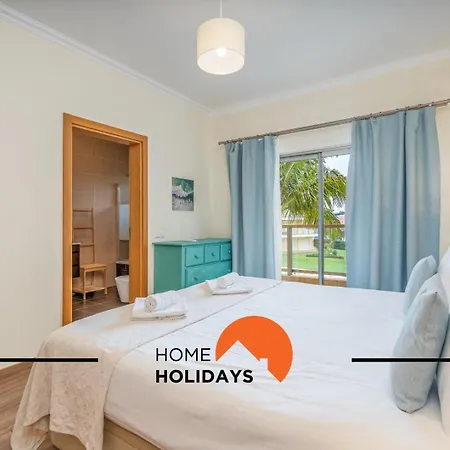 #010 Marina By Holidays