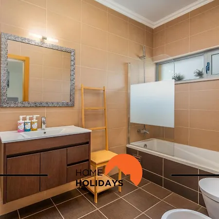 #010 Marina By Holidays Apartment Albufeira