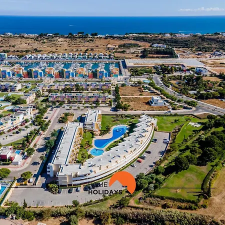#010 Marina View Pool & Balcony * Albufeira