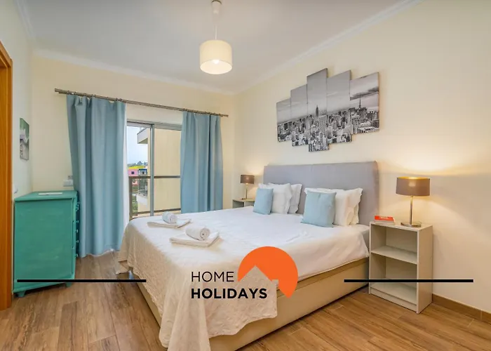 Lägenhet #010 Marina By Holidays Albufeira