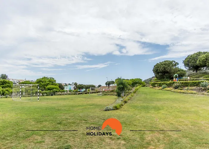 Lägenhet #010 Marina By Holidays *