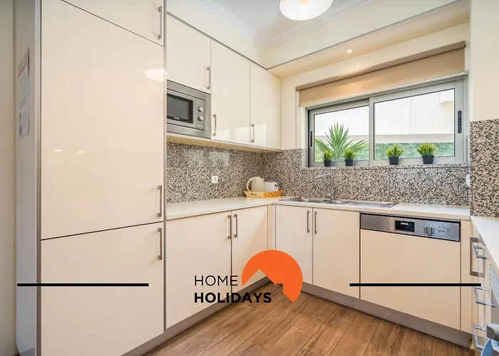 #010 Marina By Holidays Lägenhet